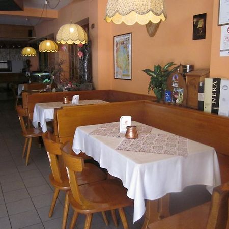 Albergo Leon Bianco Moggio Udinese Ngoại thất bức ảnh
