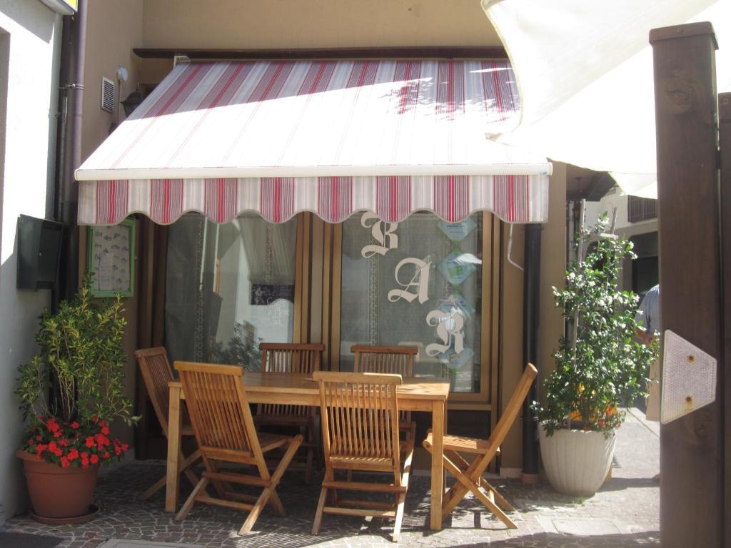 Albergo Leon Bianco Moggio Udinese Ngoại thất bức ảnh